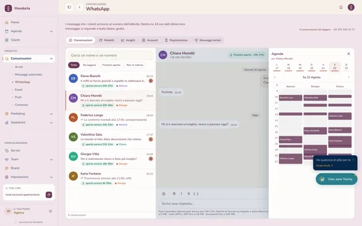 La stessa conversazione con l’agenda del centro unghie accanto, per dare un’ora mentre la cliente scrive