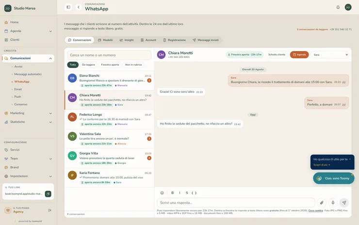 L’elenco delle conversazioni WhatsApp dentro Toomynd, con il tempo che resta per rispondere a ognuna